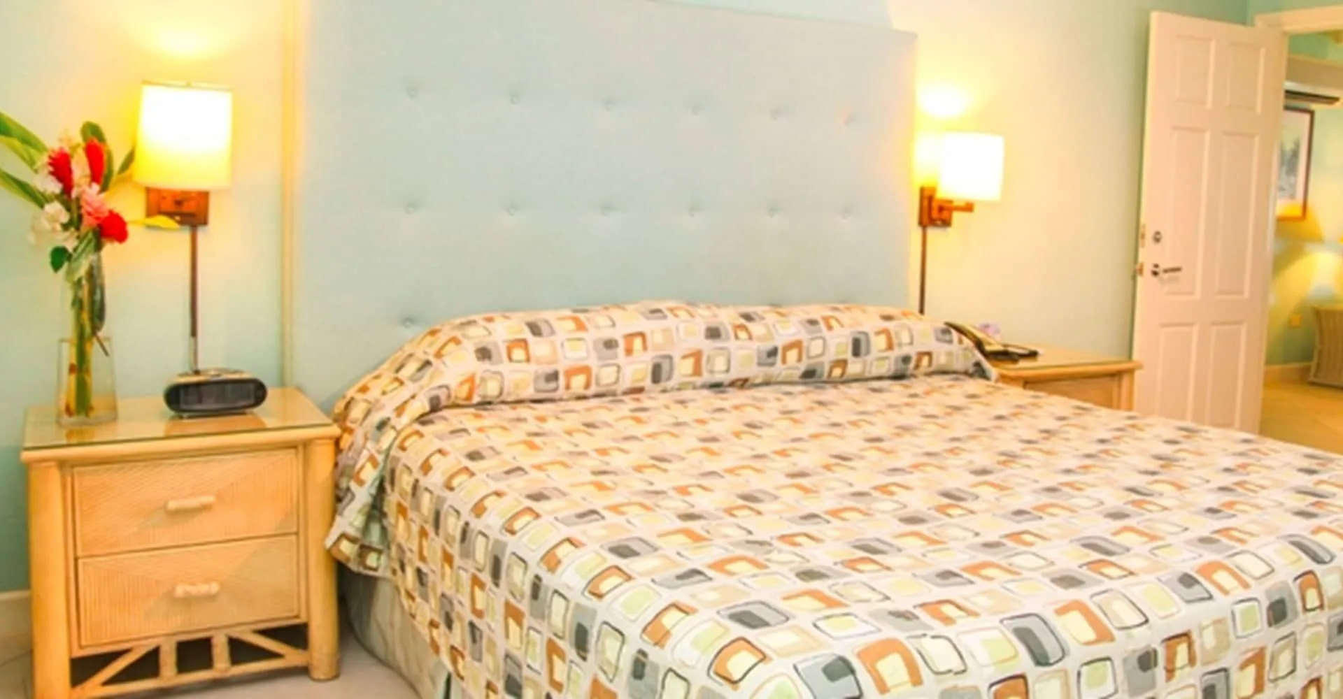 Trade Winds Hotel Дикенсон-Бей